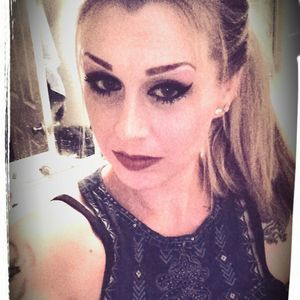 Meet your Posher, Taby